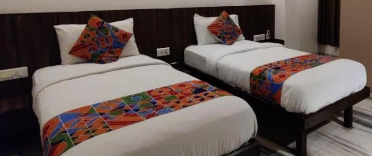 Hotel Grand Ambience Ahmedabad Exterior foto